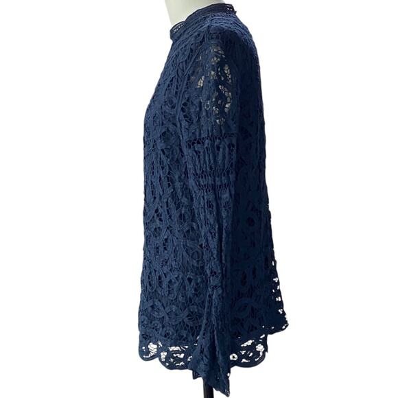 J McLAUGHLIN Navy BlUe Yvoire Lace Women's Top Size Medium - Picture 5 of 12